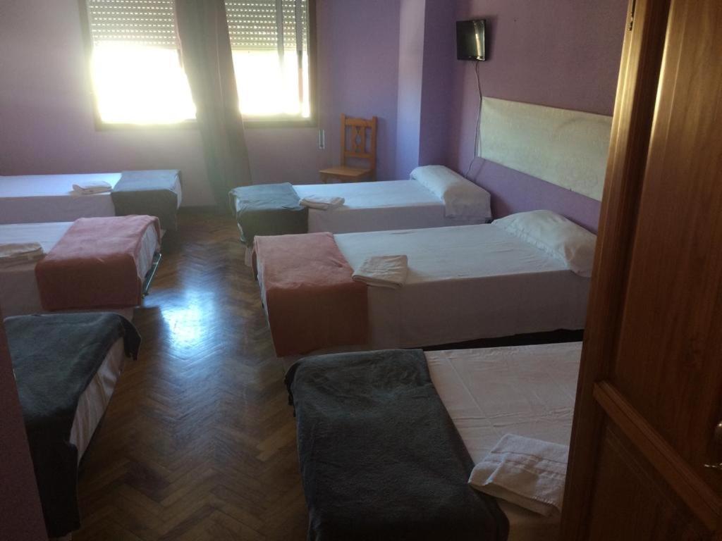 Albergue Hostal Telmo Туй Экстерьер фото